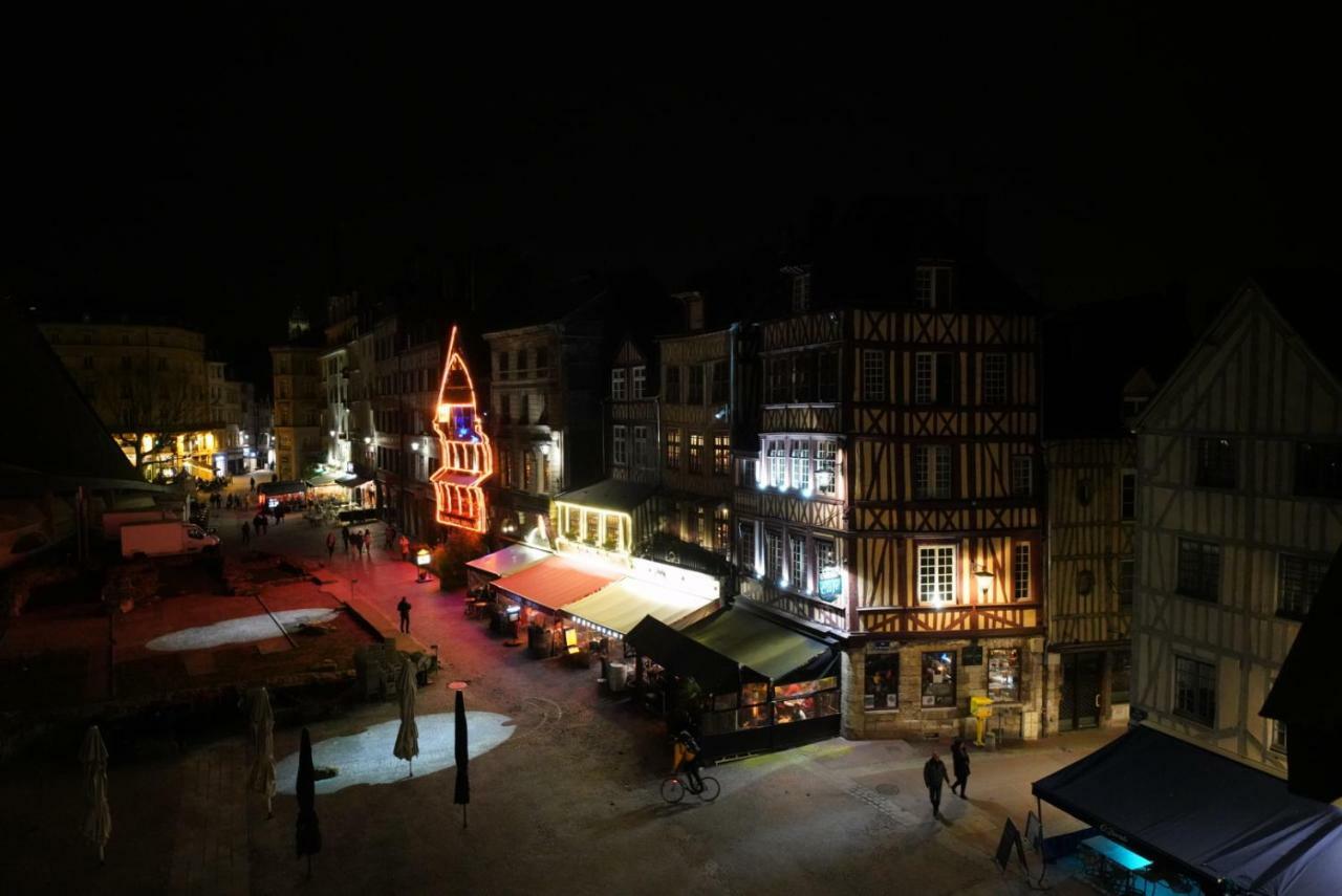 Appartement place du vieux marché Rouen Esterno foto