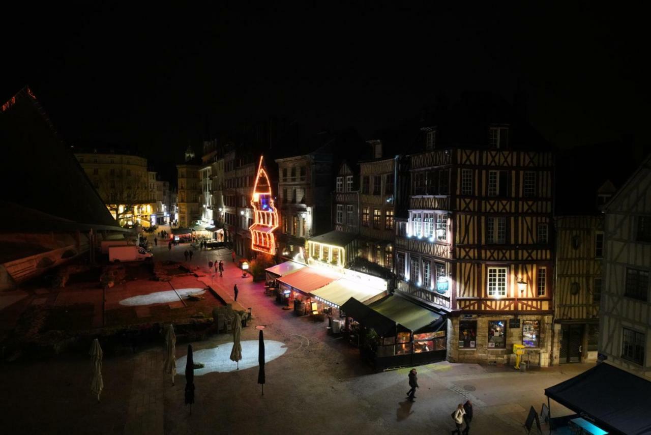 Appartement place du vieux marché Rouen Esterno foto